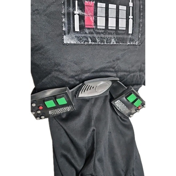 Star Wars Child's Size 7-8 Darth Vader Jumpsuit,  Belt, & Mask Halloween Costume - Picture 5 of 12
